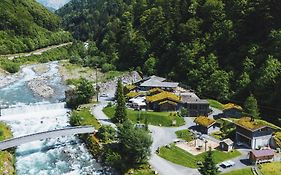Hüttenhotel Husky Lodge